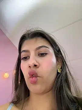 Lenapink19 Pertunjukan Webcam