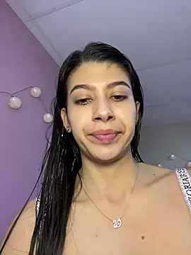 Lenapink19's Live XXX Chat