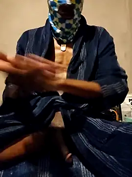 RETURNOFTPNUTS' Webcam Show