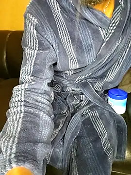RETURNOFTPNUTS Webcam-Show