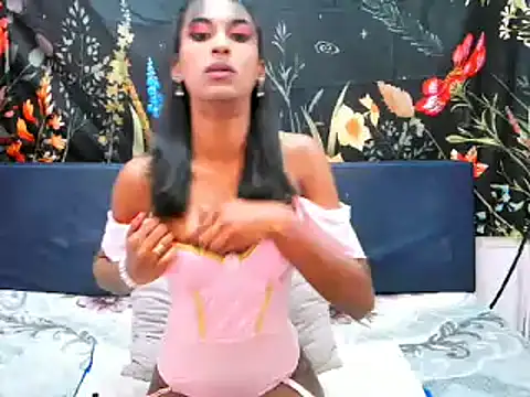 Czat XXX na żywo – indiansunglaze4u69