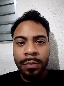 Webkamerová show Escorpioonns