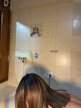 عرض كام jenn_fit