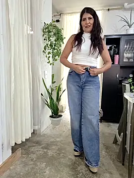 swity_foster Webcam Show