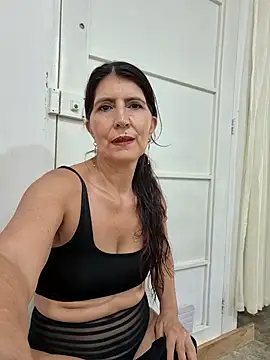swity_foster's Webcam Show