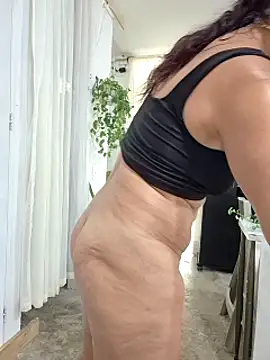 swity_foster Adlı Modelin Canlı XXX Sohbeti