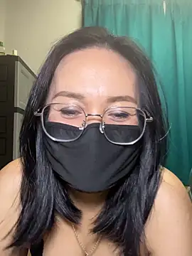 melyiaaa live XXX chat