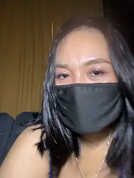 Sala de chat ao vivo de melyiaaa