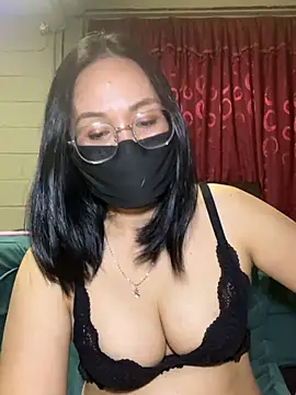 melyiaaa 在線直播表演