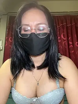 Chat +18 de melyiaaa ao vivo