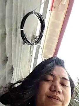 EATALLUCANPUSSYPINAY Adlı Modelin Web Kamerası Şovu