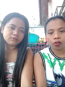 EATALLUCANPUSSYPINAYのウェブカメラショー