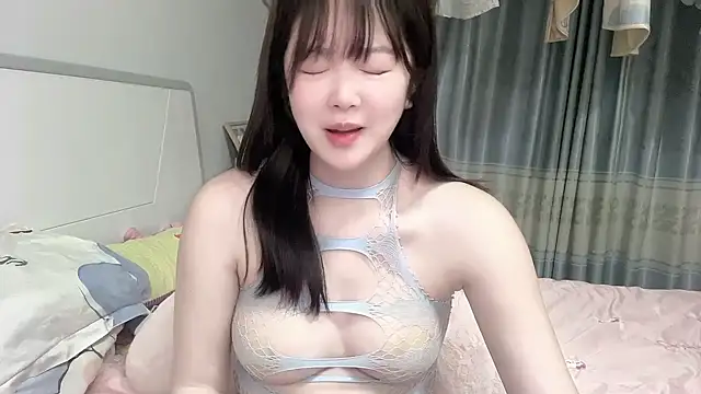 zaizai-11's Live XXX Chat