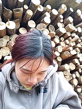 EllyBaby20 Show in webcam