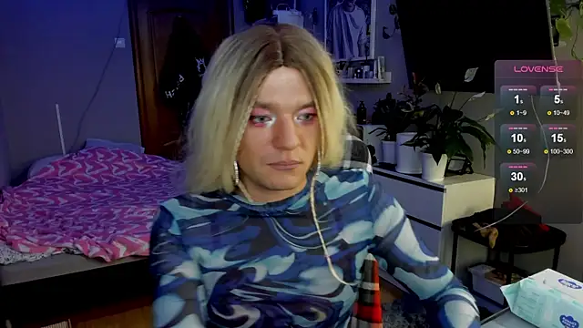Succubbb: вебкам-шоу