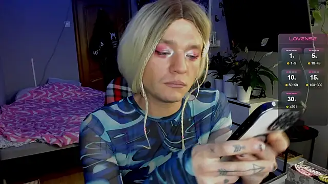 Succubbb webcam show