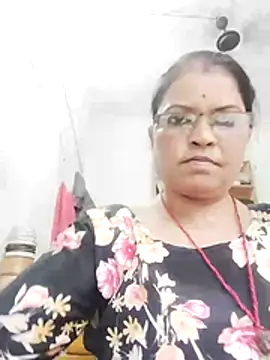 Bhavna_hot Show in webcam