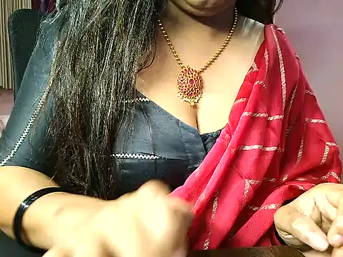 janaki_raam Adlı Modelin Web Kamerası Şovu