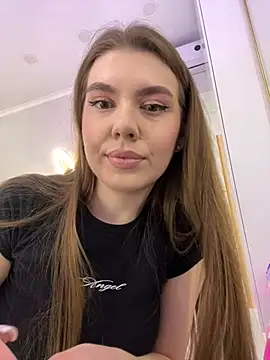 AshleyEvanceのライブXXXチャット