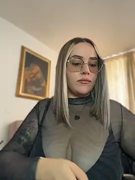 CurvyLust_x 网络视讯表演