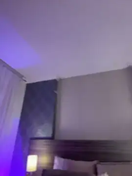 MiilaBlake's Live Chat Room