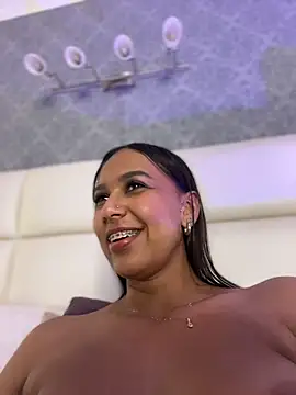 MiilaBlake's Webcam Show