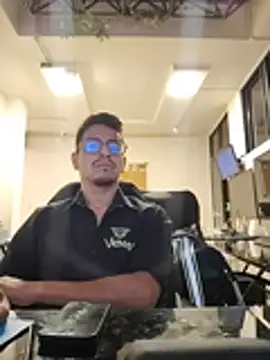 Juann-cock Pertunjukan Webcam