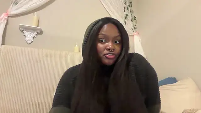 SpoiledEboni – live chatrum