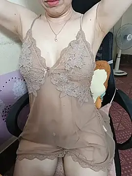 Moona_henyのウェブカメラショー