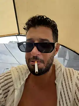 husbandandwifetobe's Webcam Show