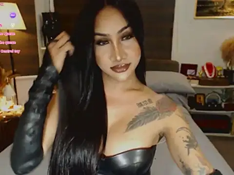 Pokazy przed kamerką – SeductiveVictoria