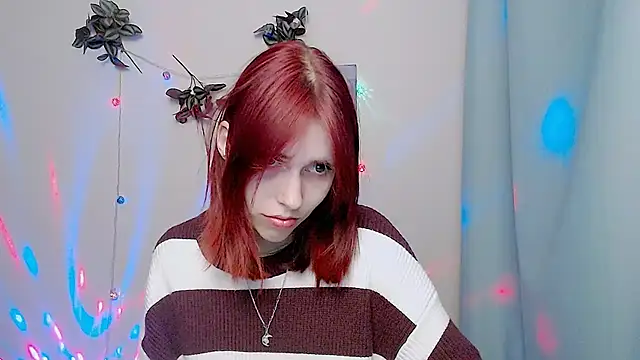 XXX chat uživo modela GuessMe___