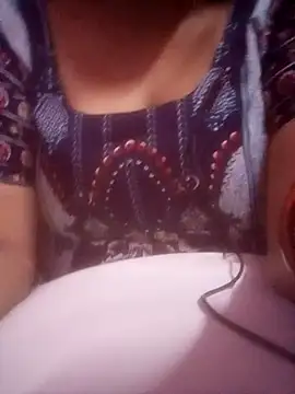 TINASONI 라이브 XXX 채팅
