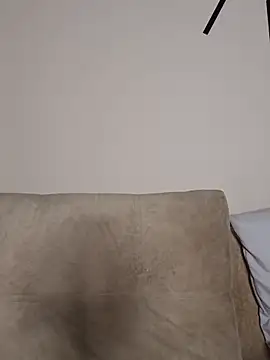 KisaVixen's Live Chat Room