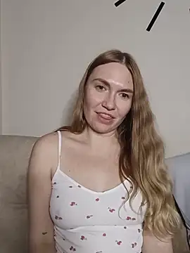 Živá chatovací místnost KisaVixen