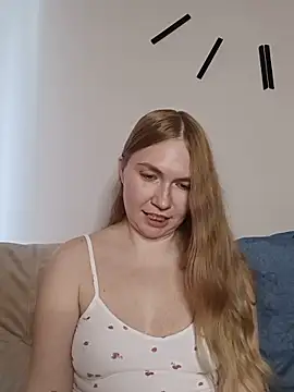 KisaVixen's Webcam Show