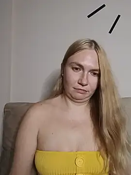 KisaVixen's Webcam Show