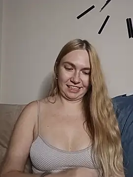 KisaVixen's Live XXX Chat