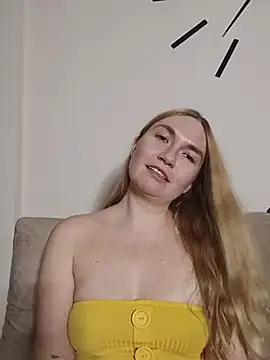 KisaVixen's Webcam Show