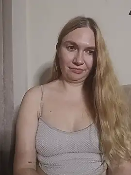 KisaVixen Chat XXX live