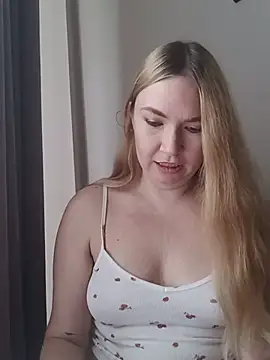 KisaVixen Live XXX-chat