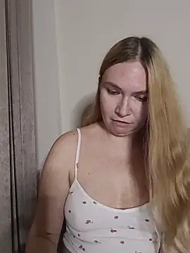 Živý XXX chat KisaVixen