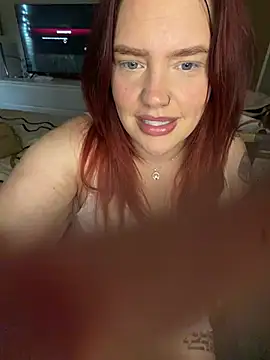 CurvyGirlMyla's Webcam Show