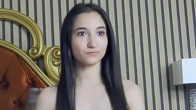XXX chat uživo modela CarolinaBlair
