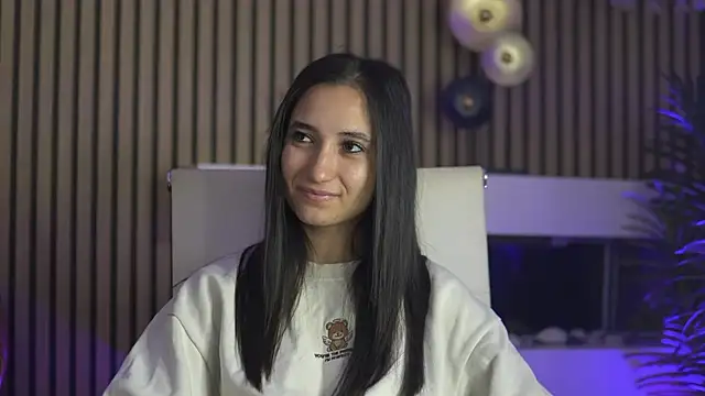 CarolinaBlair's Live XXX Chat