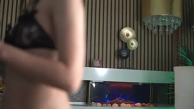 CarolinaBlair's Live XXX Chat