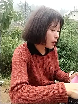 linda_bae00's Webcam Show