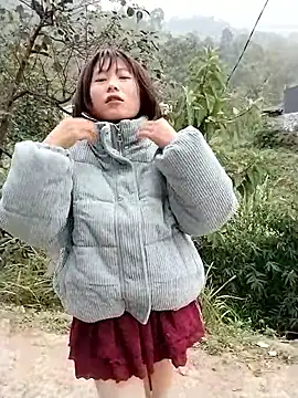 linda_bae00: διαδικτυακό σόου στην κάμερα