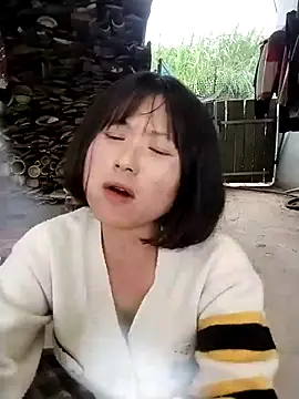 linda_bae00 webcam show