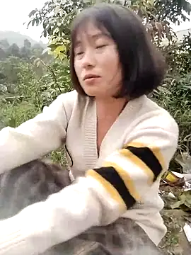 linda_bae00's Webcam Show